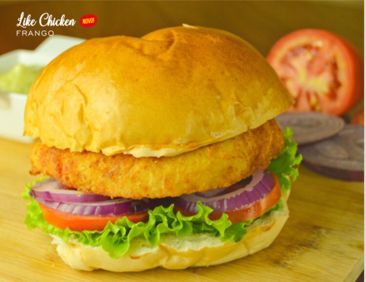 Marão Burgers on Instagram: ‌No Marao Burgers, não servimos apenas  hambúrgueres incríveis, mas também temos o melhor Hot Dog de MA! 🌭 Imagine  uma salsicha suculenta, coberta com ingredientes frescos e molhos